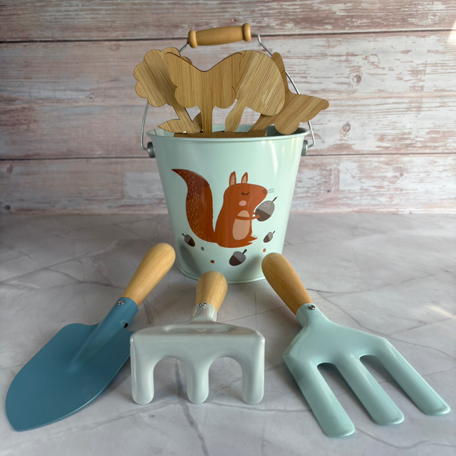 Little Gardeners’ Starter Kit – Real Metal Tools & Wooden Handles!